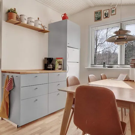 Holiday home 8 Person In Nexo-by Traum Nexo